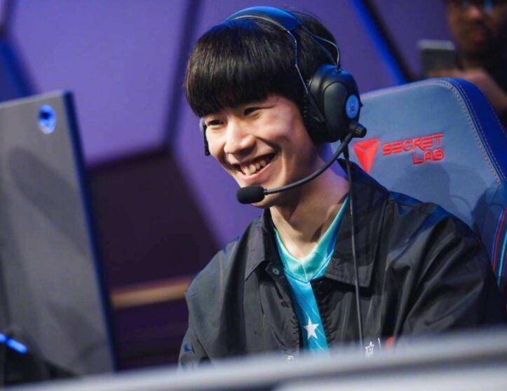 比赛局势复杂引爆全场!,TheShy意外战胜独行侠比赛高潮迭起 比赛局势复杂引爆全场!,TheShy意外战胜独行侠比赛高潮迭起