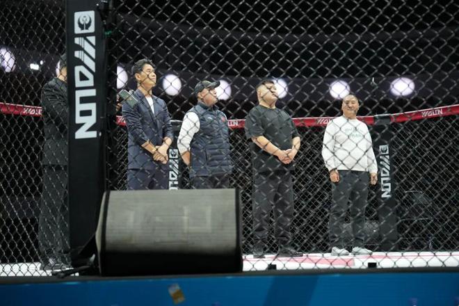 九游娱乐-包含西亚卡姆回归赛场，赛事规则更新首场状态亮眼，掘金观众沸腾！的词条