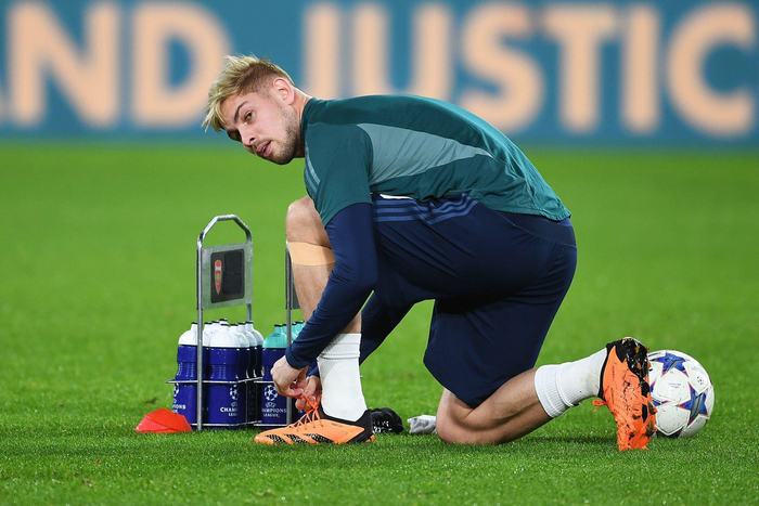 九游-关于阿扎伦卡关键节点回归赛场，日本队带队取胜！的信息